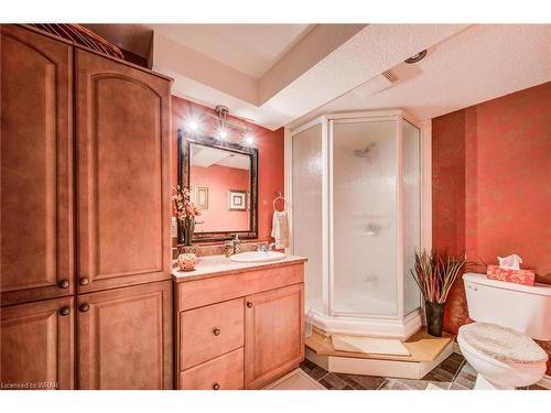 11 Coopershawk Street, Kitchener, ON - Indoor Photo Showing Bathroom