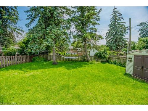 49 Ravine Drive, Cambridge, ON - Outdoor With Backyard