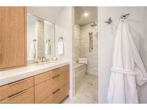 332 Woolwich Street, Kitchener, ON - Indoor Photo Showing Bathroom