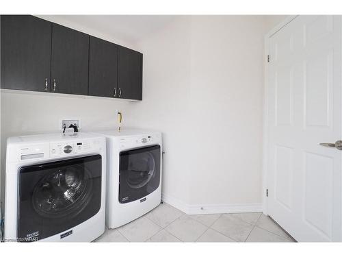 33 Ludolph Street, Kitchener, ON - Indoor Photo Showing Laundry Room