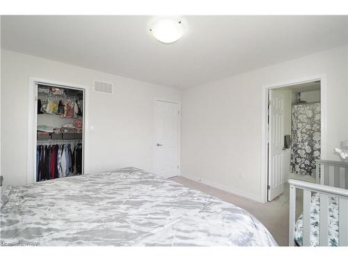 33 Ludolph Street, Kitchener, ON - Indoor Photo Showing Bedroom
