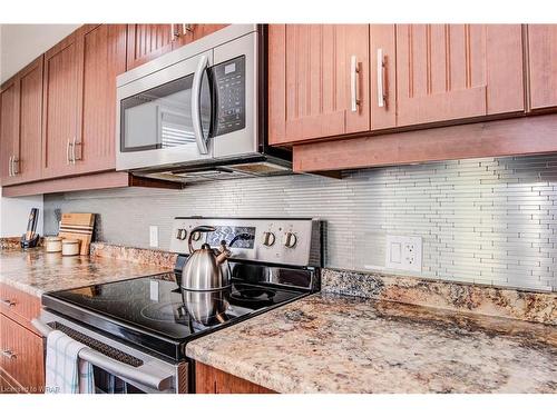 173 Victoria Street, Ingersoll, ON - Indoor Photo Showing Kitchen