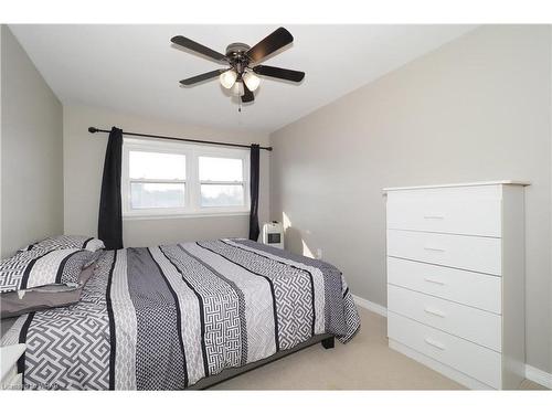 623 Guelph Street, Kitchener, ON - Indoor Photo Showing Bedroom