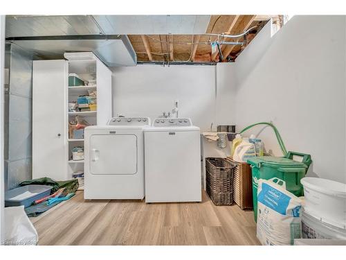 76 Carter Crescent, Cambridge, ON - Indoor Photo Showing Laundry Room