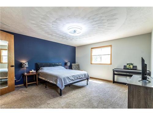 5-169 Bond Street, Ingersoll, ON - Indoor Photo Showing Basement