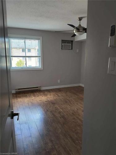 211-735 Deveron Crescent, London, ON - Indoor Photo Showing Other Room