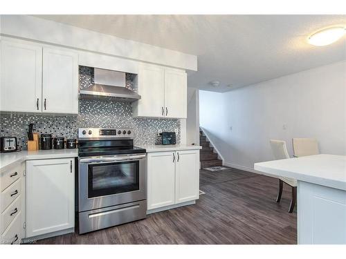 P90-175 David Bergey Drive, Kitchener, ON - Indoor Photo Showing Kitchen