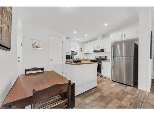 9 Hickory Hollow, Nanticoke, ON - Indoor Photo Showing Kitchen