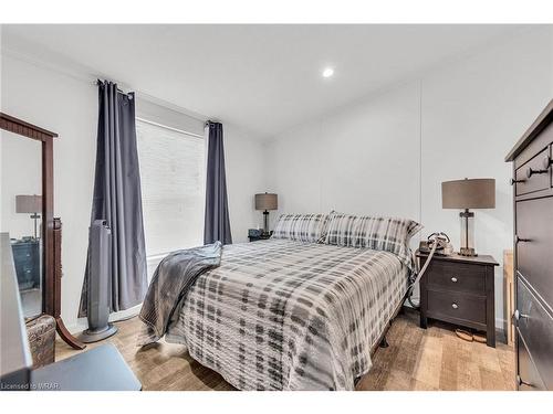 9 Hickory Hollow, Nanticoke, ON - Indoor Photo Showing Bedroom