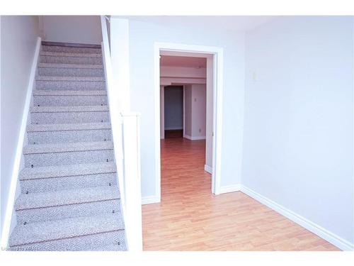 621 Mortimer Drive, Cambridge, ON - Indoor Photo Showing Other Room