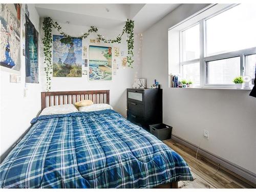 606-269 Sunview Street, Waterloo, ON - Indoor Photo Showing Bedroom