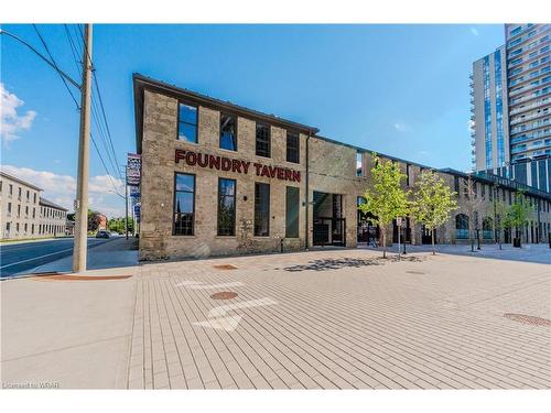 1802-15 Glebe Street, Cambridge, ON - Outdoor With Facade