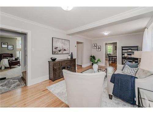 205 Park Street, Kitchener, ON - Indoor Photo Showing Living Room