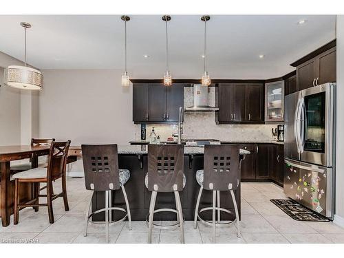 141 Redtail Street, Kitchener, ON - Indoor Photo Showing Kitchen With Upgraded Kitchen