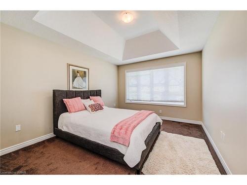10 Valleybrook Drive, Kitchener, ON - Indoor Photo Showing Bedroom