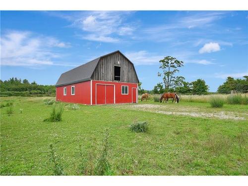 6690 Gore Road, Puslinch, ON - Outdoor