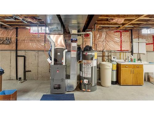 19-10 Isherwood Avenue, Cambridge, ON - Indoor Photo Showing Basement