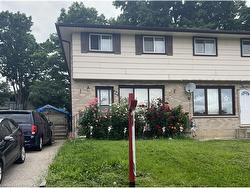 64 Ingleside Drive  Kitchener, ON N2M 2G8