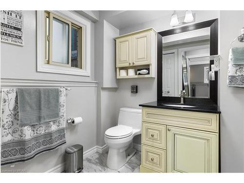 91 Foxhunt Road, Waterloo, ON - Indoor Photo Showing Bathroom