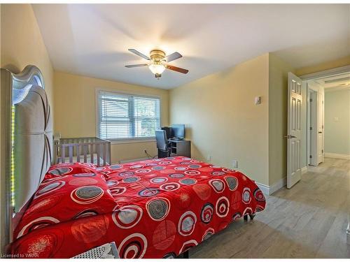 174-230 Clarke Road, London, ON - Indoor Photo Showing Bedroom