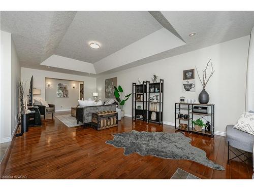 1282 Greenfield Road, North Dumfries, ON - Indoor Photo Showing Living Room