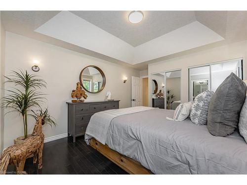 1282 Greenfield Road, North Dumfries, ON - Indoor Photo Showing Bedroom