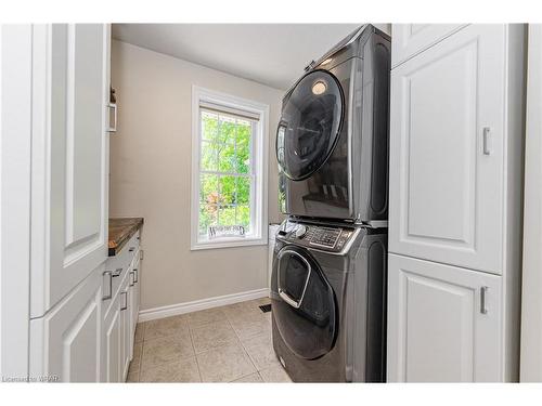1282 Greenfield Road, North Dumfries, ON - Indoor Photo Showing Laundry Room