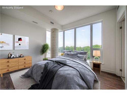 609-15 Wellington Street S, Kitchener, ON - Indoor Photo Showing Bedroom