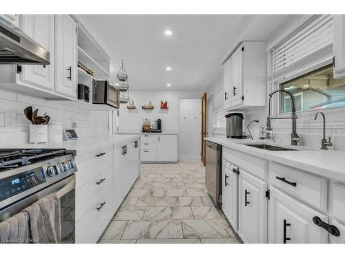 85 Hillmer Road, Cambridge, ON - Indoor Photo Showing Kitchen