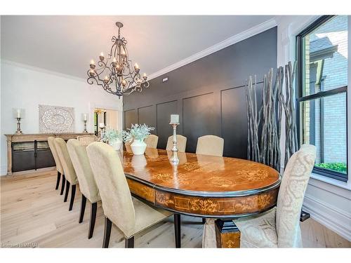 24 Park Avenue, Cambridge, ON - Indoor Photo Showing Dining Room