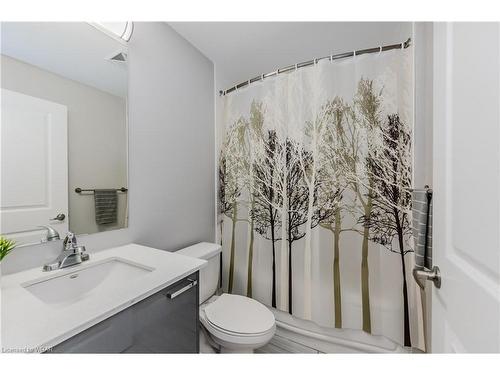 218-155 St Leger Street, Kitchener, ON - Indoor Photo Showing Bathroom