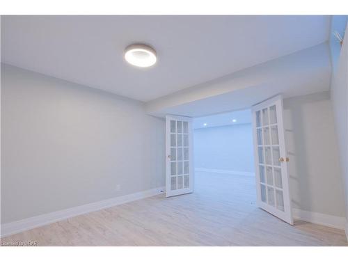 264 Shakespeare Drive, Waterloo, ON - Indoor Photo Showing Other Room