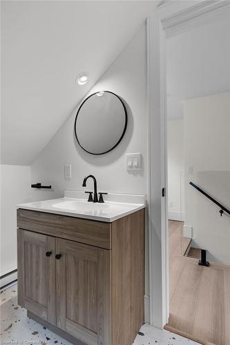 71 Taylor Road Road, Bracebridge, ON - Indoor Photo Showing Bathroom