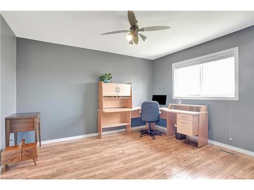 32 Apple Ridge Drive, Kitchener, ON - Indoor Photo Showing Office