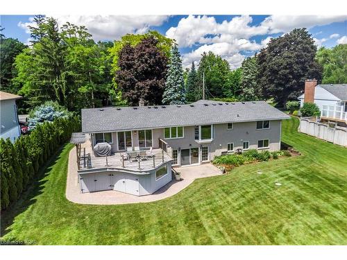 199 Riverbank Drive, Cambridge, ON - Outdoor With Backyard