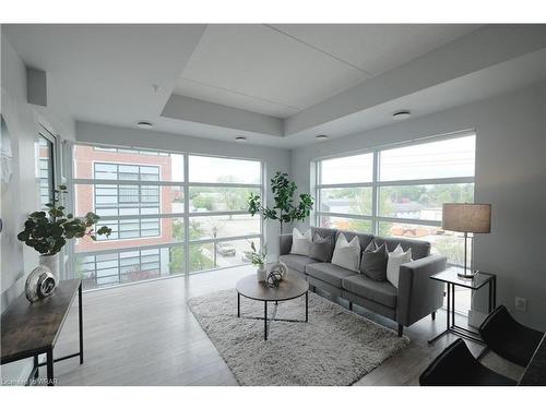 317-155 St Leger Street, Kitchener, ON - Indoor Photo Showing Living Room