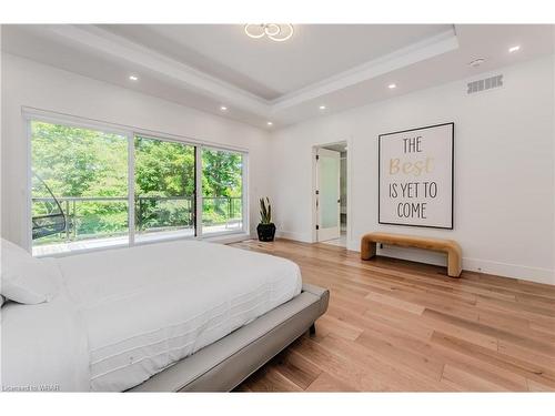 320 Otterbein Road, Kitchener, ON - Indoor Photo Showing Bedroom