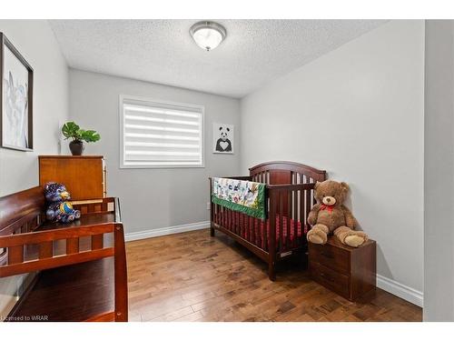 301 Benesfort Crescent, Kitchener, ON - Indoor Photo Showing Bedroom