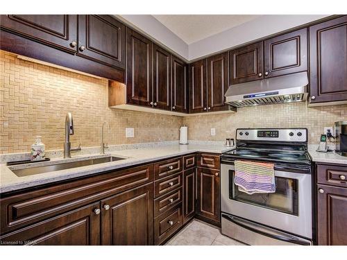 10-42 Fallowfield Drive, Kitchener, ON - Indoor Photo Showing Kitchen With Double Sink