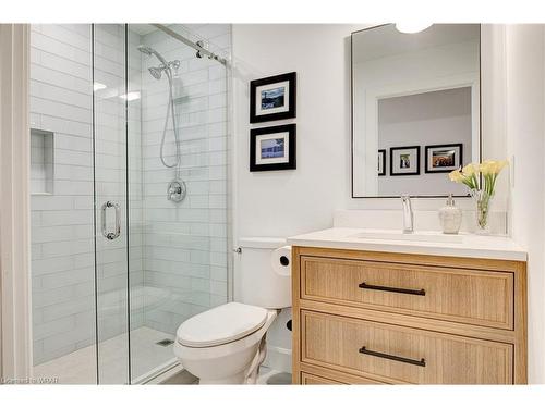 401-191 King Street S, Waterloo, ON - Indoor Photo Showing Bathroom