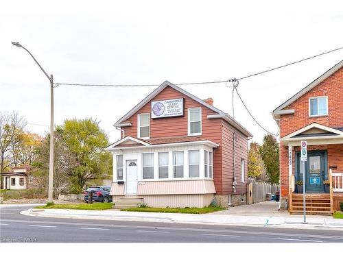 1405 King Street E, Cambridge, ON - Outdoor With Facade