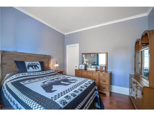 89 Concession Street, Cambridge, ON - Indoor Photo Showing Bedroom