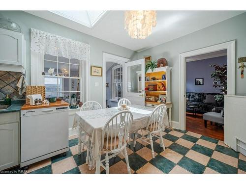 89 Concession Street, Cambridge, ON - Indoor Photo Showing Dining Room