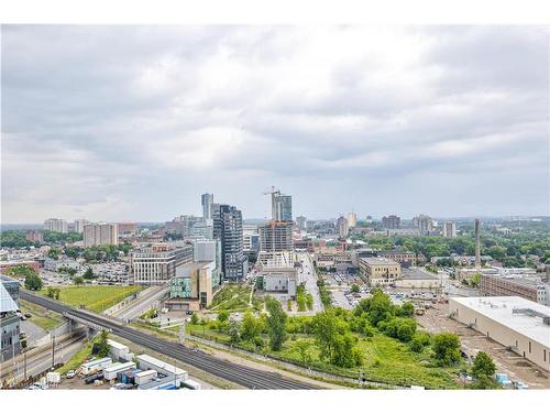 1605-15 Wellington Street S, Kitchener, ON - Outdoor With View