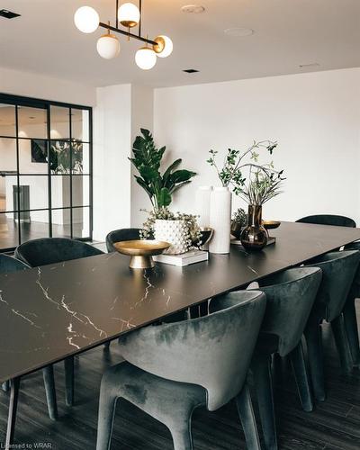 1605-15 Wellington Street S, Kitchener, ON - Indoor Photo Showing Dining Room