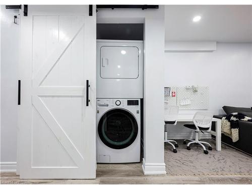 32 Jenkins Street, Grand Valley, ON - Indoor Photo Showing Laundry Room