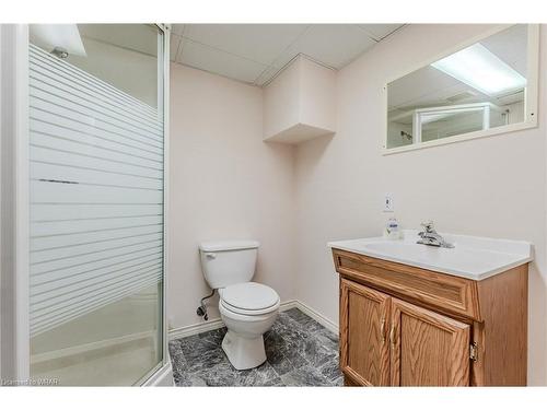 112 Boniface Avenue, Kitchener, ON - Indoor Photo Showing Bathroom