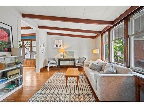 46 Fairview Avenue, Kitchener, ON - Indoor Photo Showing Living Room