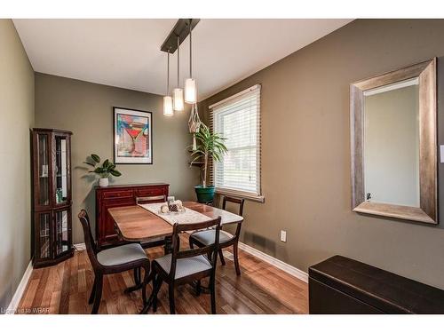 381 Connaught Street, Kitchener, ON - Indoor Photo Showing Dining Room