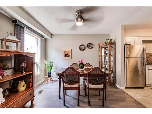 29-35 Westheights Drive, Kitchener, ON - Indoor Photo Showing Dining Room